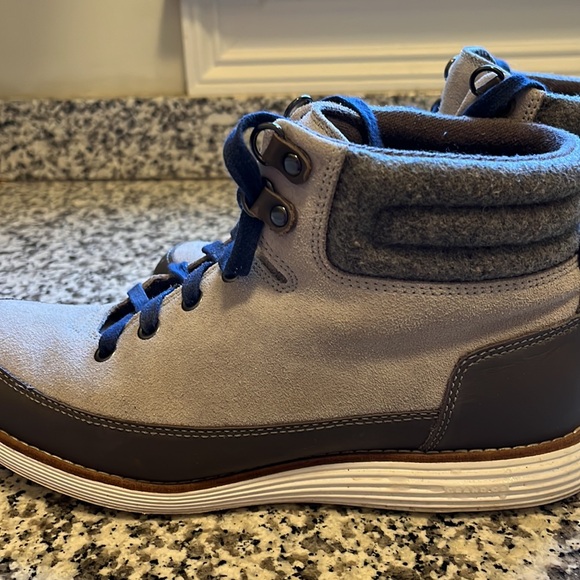 Cole Haans light gray waterproof boots - Picture 5 of 14